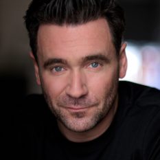 Allan Hawco website