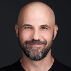 Owen Hutchinson 2022 Headshot - cropped